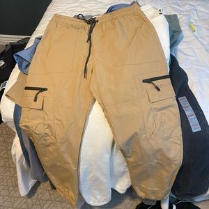 Pacsun cargo joggers tan